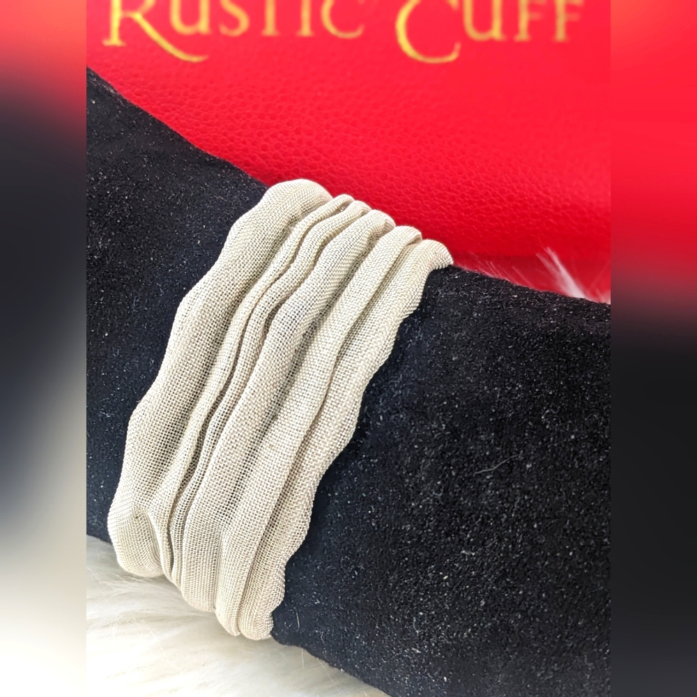 RUSTIC CUFF BRACELET - NEW NEVER WORN - CREAM